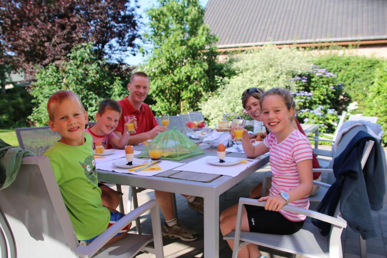 Bbmalpertuus Bed and Breakfast Kruisstraat Esterno foto